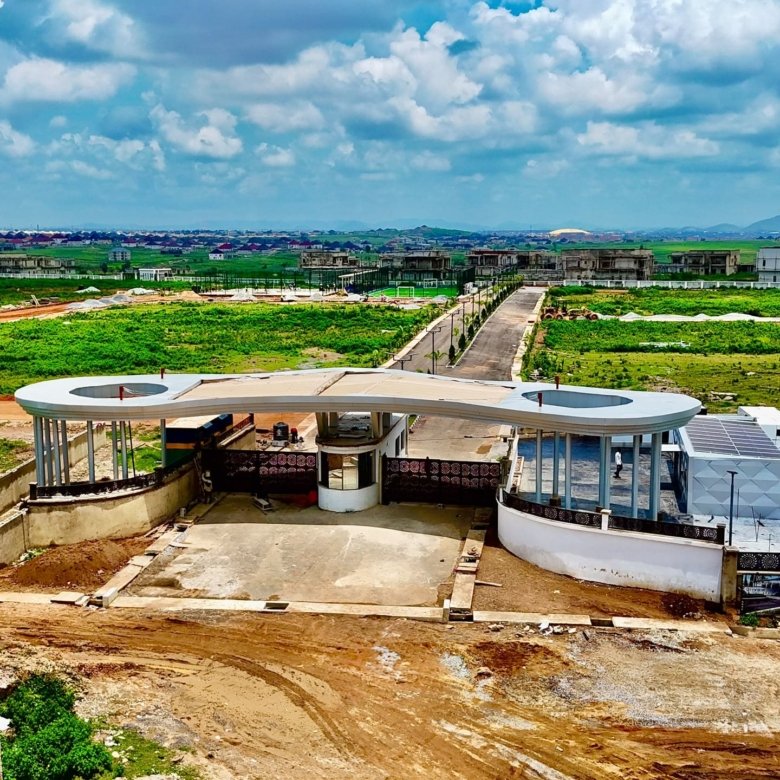 OWN 500SQM AT CITYVIEW PARK & RESORT, ABUJA!